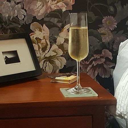 Sequoia Steps Bed and Breakfast New Plymouth Buitenkant foto